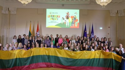 Minint Lituanistinės mokyklos dieną, dėmesys  - lyderystei lituanistiniame švietime