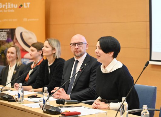 Užsienio reikalų ministerijoje aptartas institucijų bendradarbiavimas teikiant informaciją...