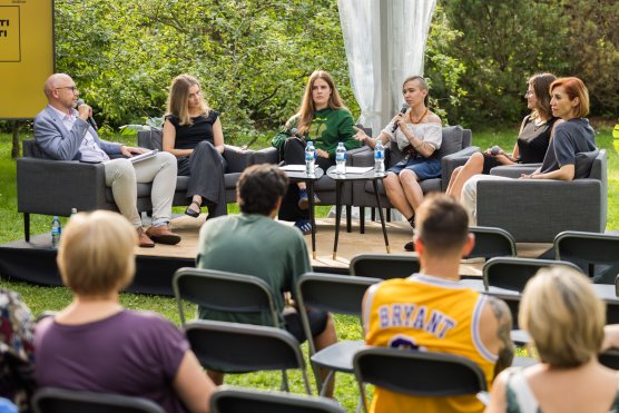 „Grįžtu LT“ diskusija festivalyje „Būtent!“: Lietuva – galimybių šalis diasporos jaunimui