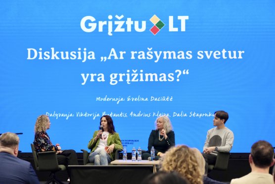 Viceministras T. Valys Vilniaus knygų mugėje: lietuvių kūryba svetur plečia Lietuvos kultūrinę erdvę