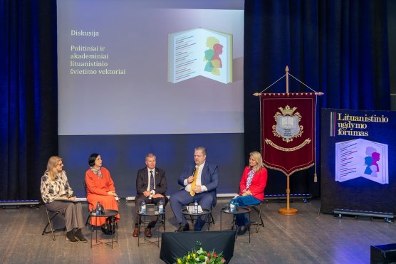 Lituanistinio ugdymo forume – dėmesys mokinio pažinimui ir pasirengimui grįžti į Lietuvą
