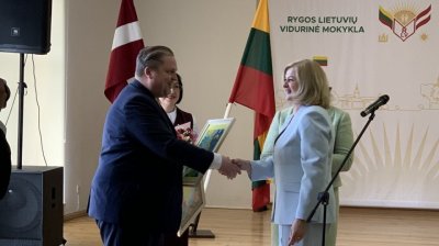 Viceministras T. Valys: Rygos lietuvių vidurinė mokykla – lietuviškos tapatybės tvirtovė