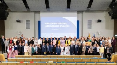 Ministras K. Budrys: savivaldybių garbės ambasadoriai užsienyje – patikimi partneriai, kartu...