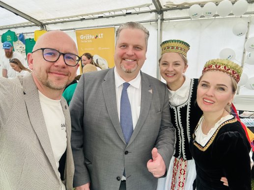 Lietuvos diaspora Jungtinėje Karalystėje – aktyvus įsitraukimas ir tapatybės puoselėjimas