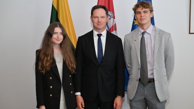 Viceministras K. Vaitiekūnas susitiko su jaunaisiais diasporos lyderiais: „Ryšys su Lietuva –...