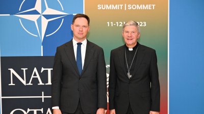 URM lankėsi Lietuvos diasporos sielovada besirūpinančių kunigų delegacija